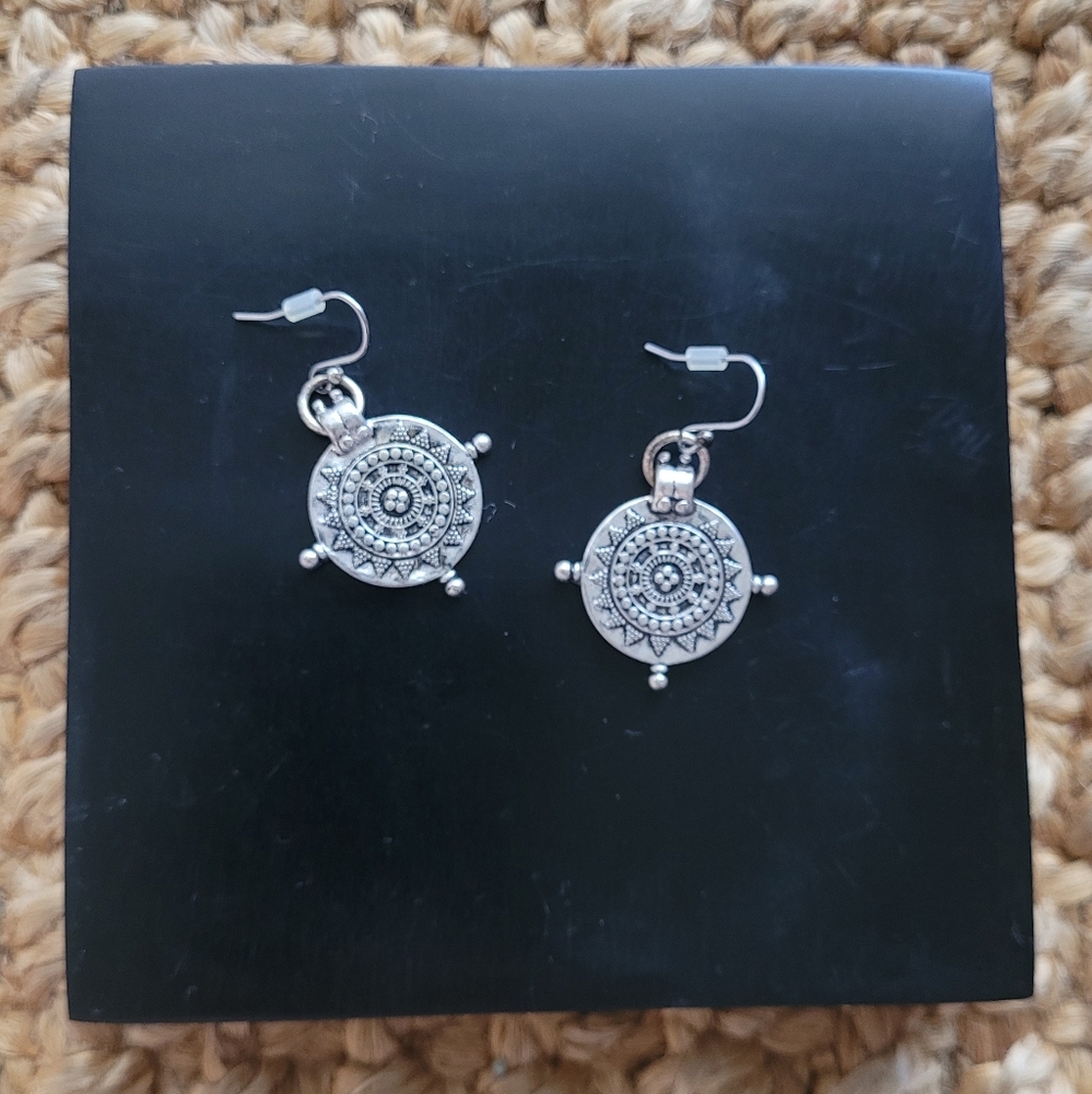 Dot Mandala dangle earrings